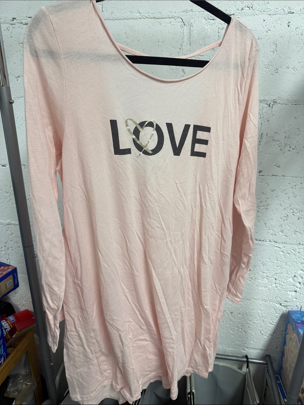 Women’s Pink 'LOVE' Long Sleeve Nightgown Victoria Secret Size Large - Open Back